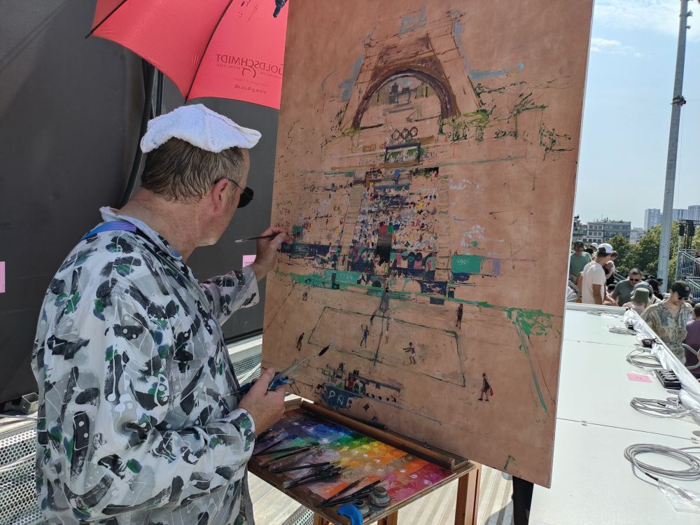 星歐平台注冊:巴黎奧運會丨在埃菲爾鉄塔下畫沙灘排球